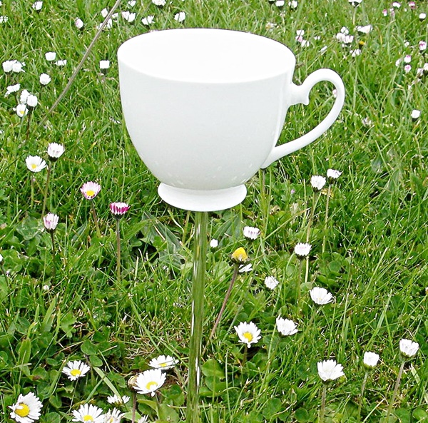 AD-Ideas-How-To-Reuse-Tea-Cup-Artistically-21
