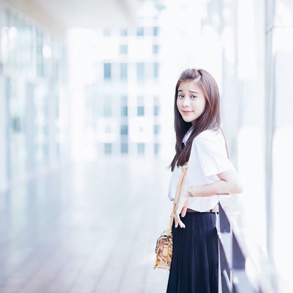แฟชั่นชุดนักศึกษา