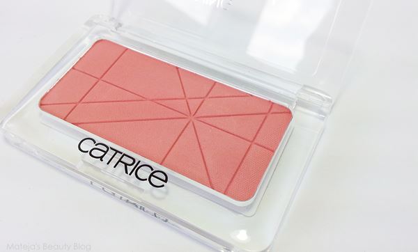 Catrice Defining Blush รีวิว