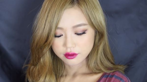 แต่งหน้าโทนเบอร์กันดี้