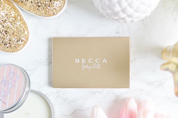 รีวิว Becca Champagne Glow