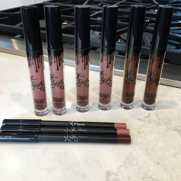 lip kit by kylie