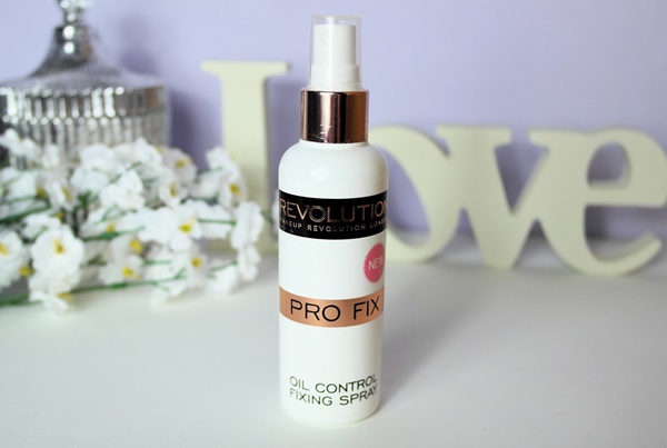 รีวิว Makeup Revolution Pro Fix