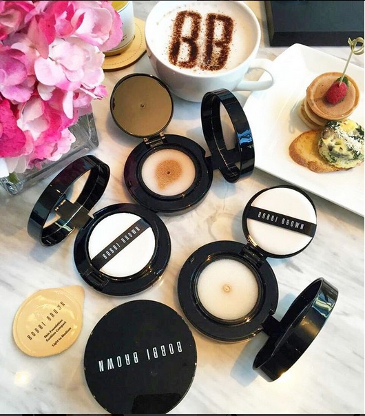 Bobbi Brown Skin Foundation Cushion Compact SPF50