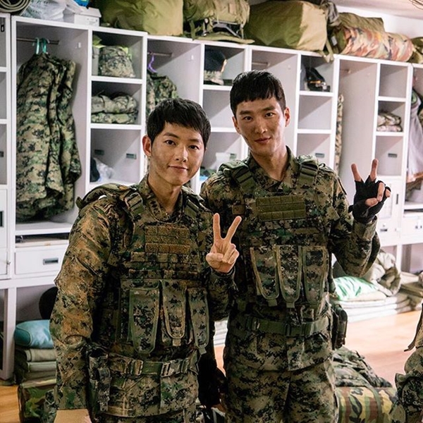 ทหาร Descendants of the Sun