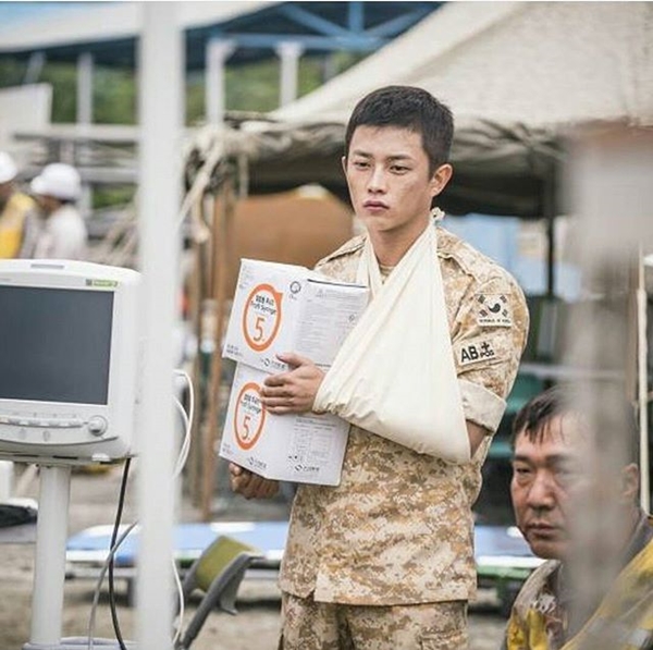 ทหาร Descendants of the Sun