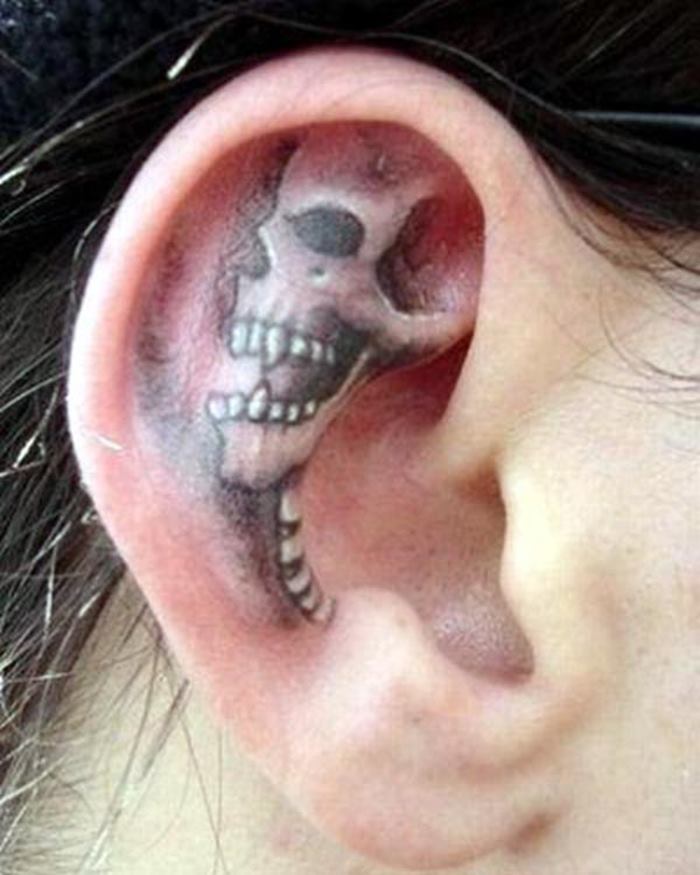 1-skull-ear-tattoo