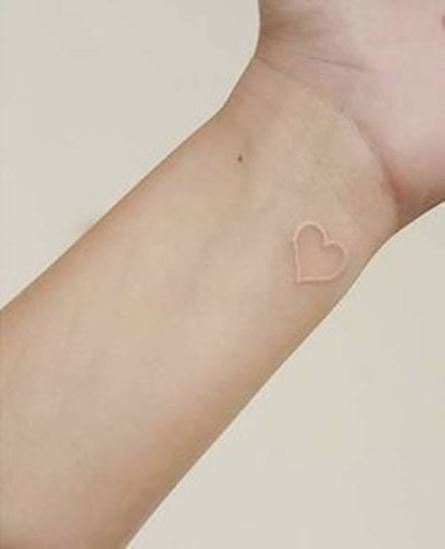 ไอเดียลายสัก หัวใจดวงเล็ก