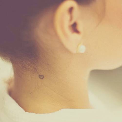 ไอเดียลายสัก หัวใจดวงเล็ก