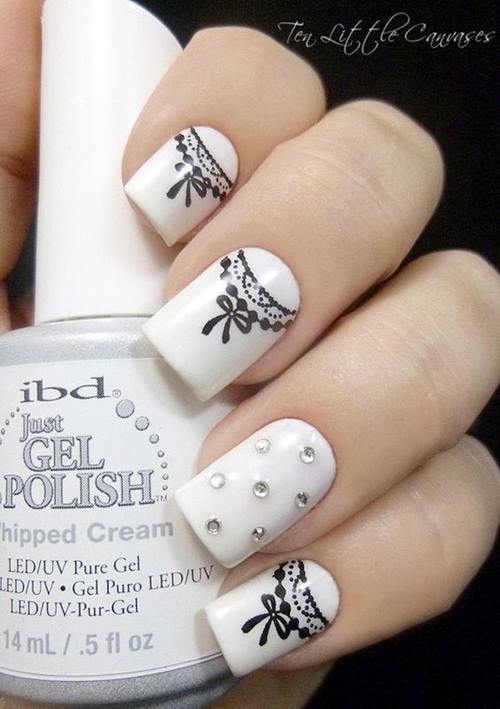 Black And White Nails