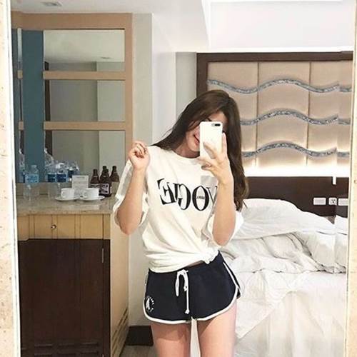 20 ลุคแต่งตัวกางเกงขาสั้น สู้ร้อนอยู่บ้าน! - Ladyissue เว็บรีวิวเครื่องสำอาง ชุมชนผู้หญิง ฮาวทูแต่งหน้า อัพเดทแบรนด์เนม เทรนด์แฟชั่นจากดีไซเนอร์ชื่อดัง