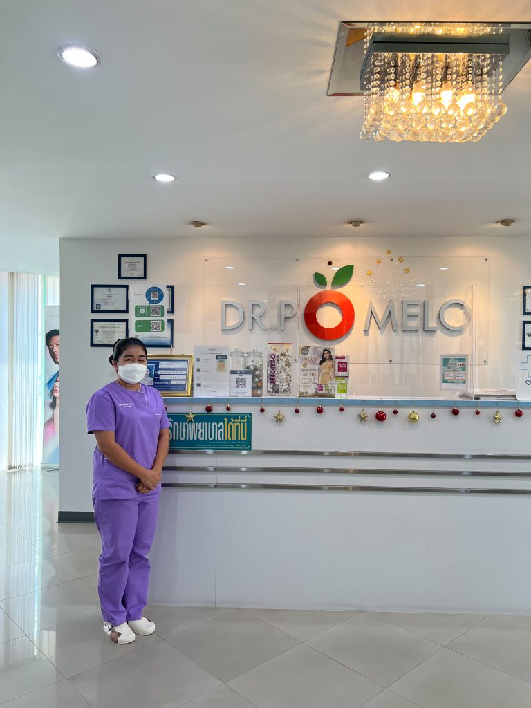 รีวิว เปลี่ยนหน้าเหลี่ยมเป็นหน้าเรียว ที่ Dr. Pomelo Clinic Ladyissue